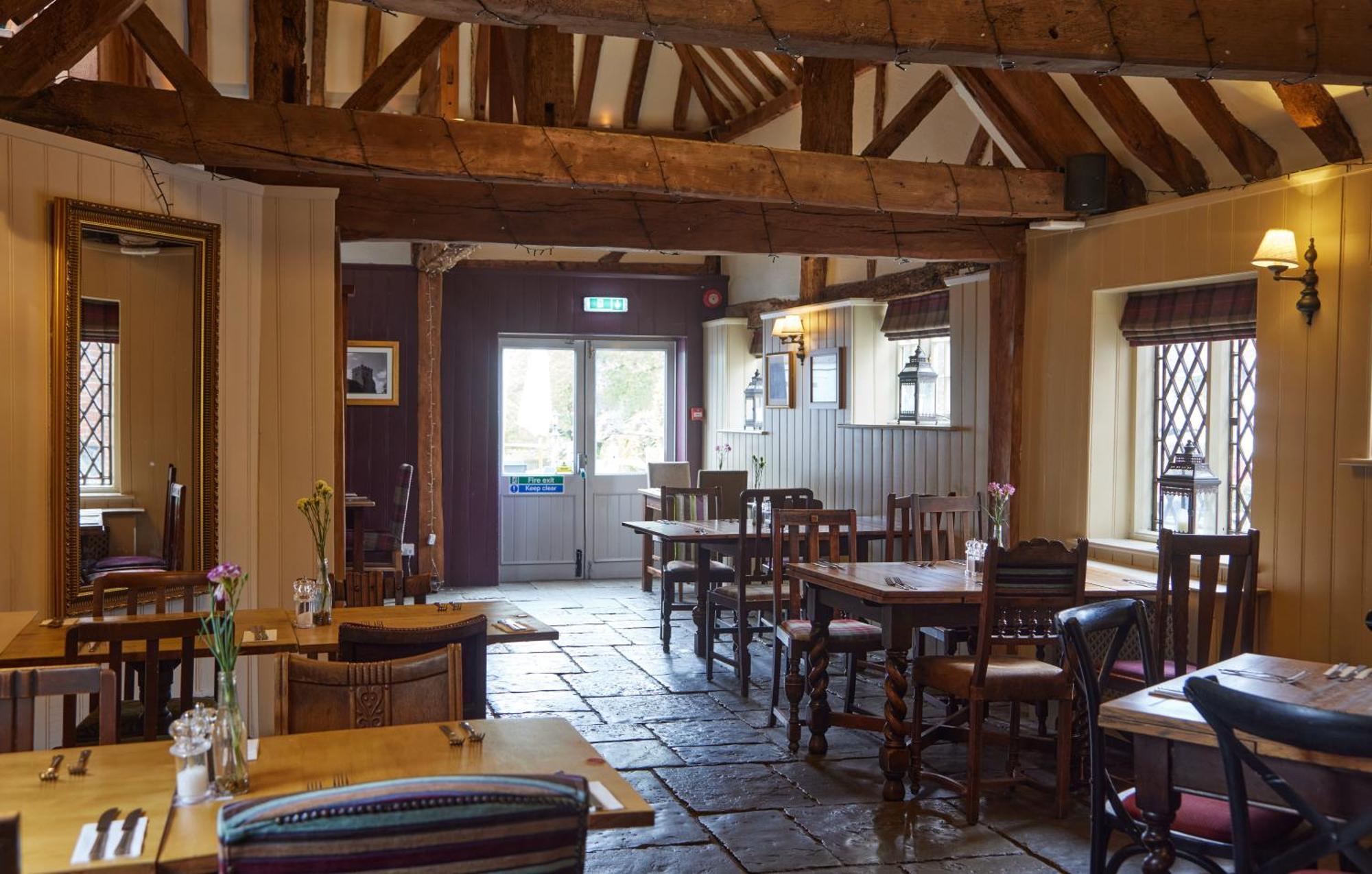 Chequers Inn By Greene King Inns Maresfield Extérieur photo